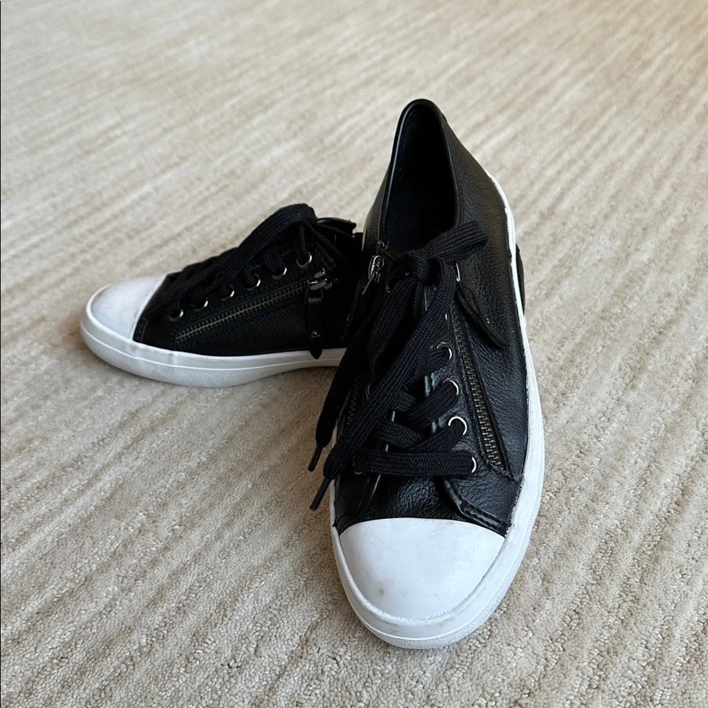 NWOB COACH Empire Zip Lace-Up Sneakers Leather Black Size 6.5